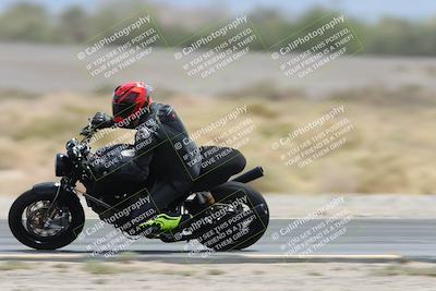 media/May-05-2025-Moto Forza (Mon) [[3c1838c5e5]]/2-B Group/Session 3 (Panning Test Turn 14 Inside)/